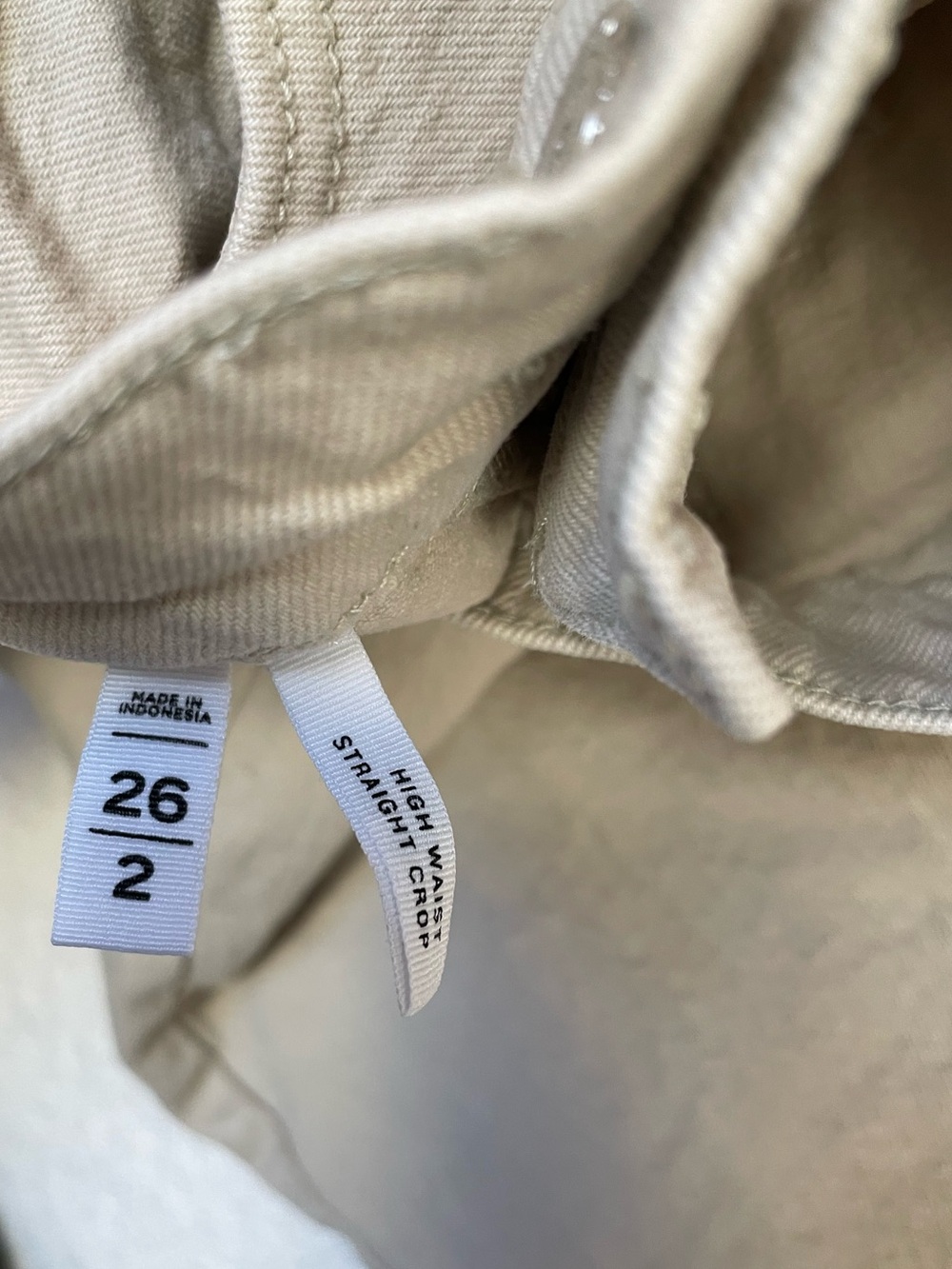 Loft Jeans - Picture 9 of 10